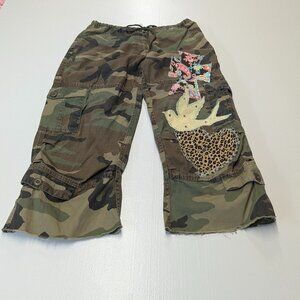 Rothco Size XS Camo Cargo Cropped Pants With Decorative Patches